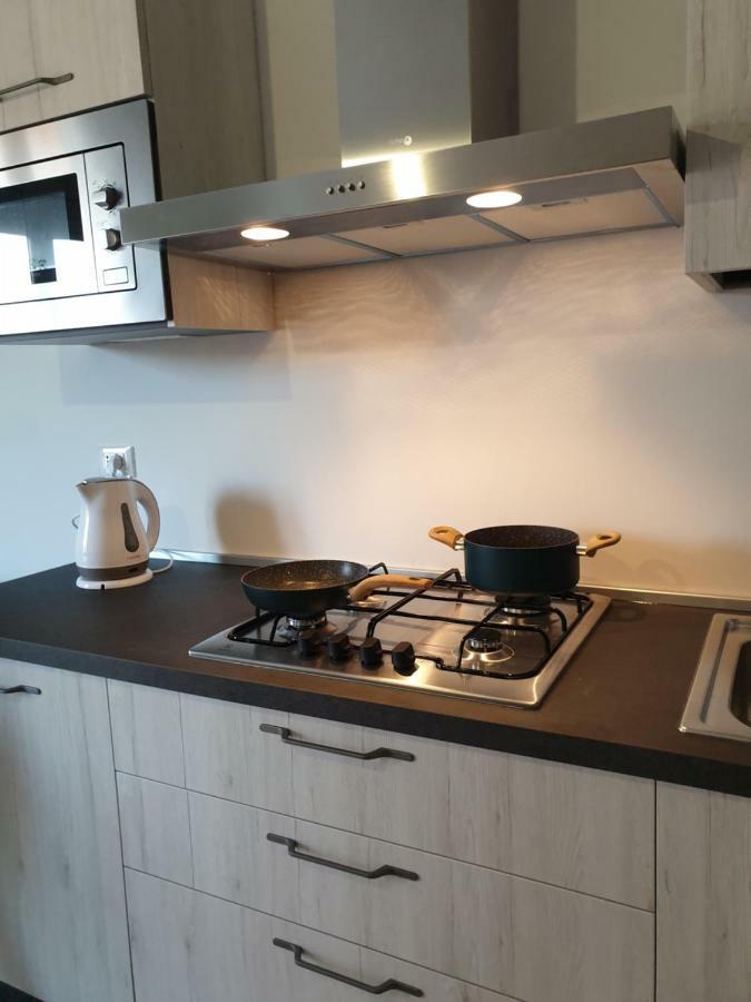 Sun Lake Apartments Desenzano del Garda Ngoại thất bức ảnh